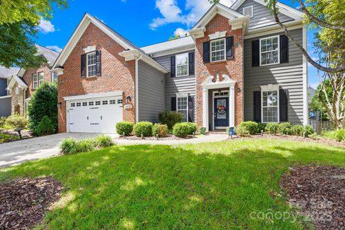 622 Lorain Ave Nw, Concord, NC, 28027-8100 | Card Image
