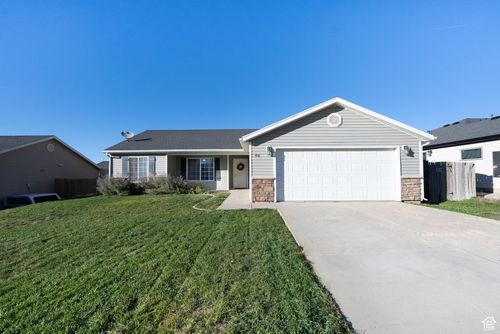 436 W 2075 N, Cedar City, UT, 84721-8589 | Card Image