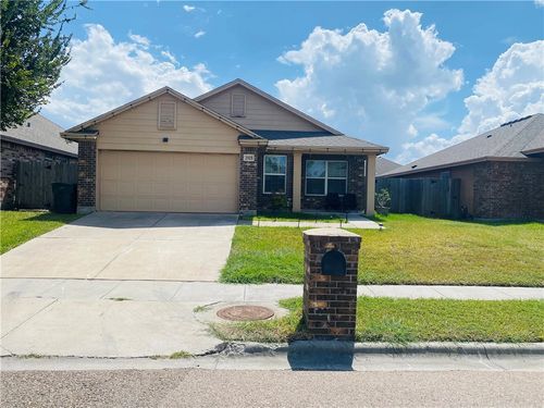2925 Cantabria St, Corpus Christi, TX, 78415-2165 | Card Image