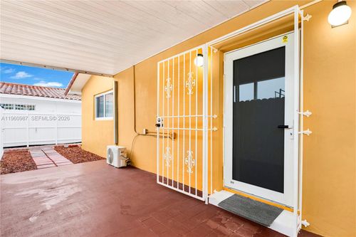 2-630 Sw 62nd Ave, Miami, FL, 33144-3833 | Card Image