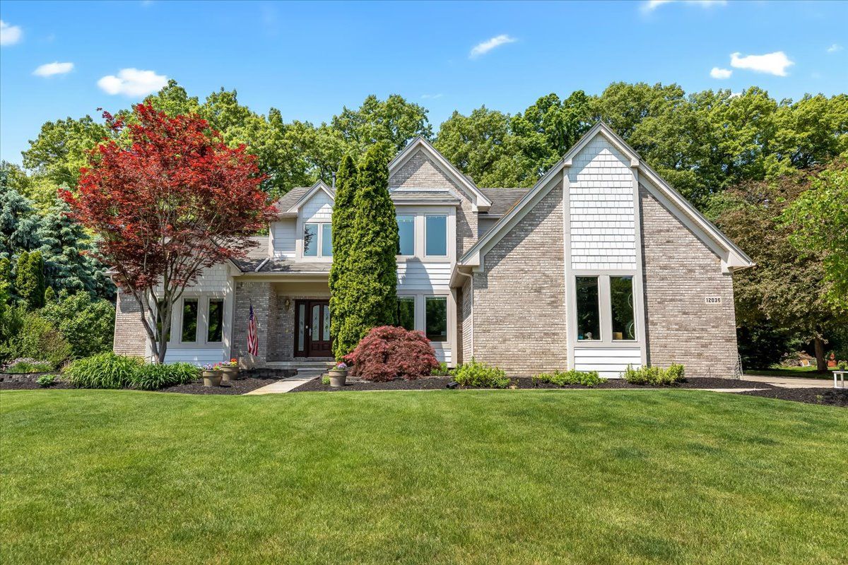 Brooke Ct, South Lyon, MI 48178