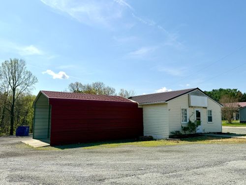 2091 S Amherst Hwy, Amherst, VA, 24521-3353 | Card Image