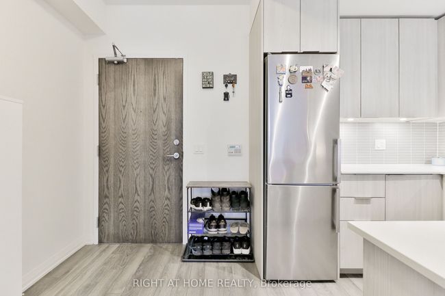 832 - 99 Eagle Rock Way, Condo with 1 bedrooms, 1 bathrooms and null parking in Maple ON | Image 6