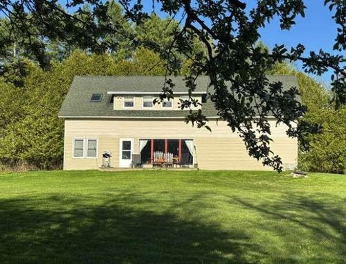 184 Sunset Dr, Waterbury Ctr, VT, 05677-8124 | Card Image