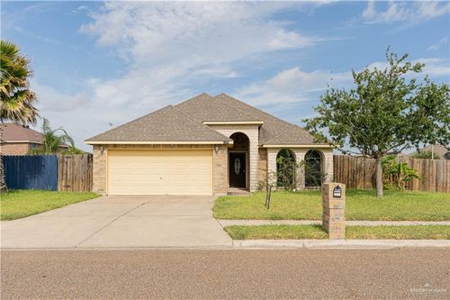 2405 Singletary Dr, Edinburg, TX, 78542-4636 | Card Image