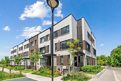 2-40 Ed Clark Gdns, Toronto, ON, M6N0B5 | Card Image