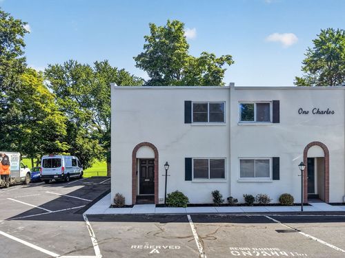 a-1 Charles St, Reading, MA, 01867 | Card Image