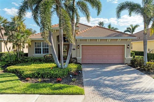 135 River Enclave Ct, BRADENTON, FL, 34212-4201 | Card Image