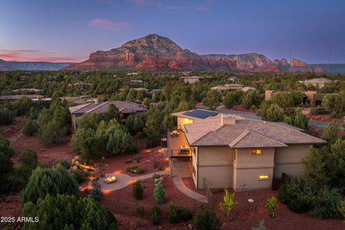 150 Rimstone Cir, Sedona, AZ, 86336-4971 | Card Image