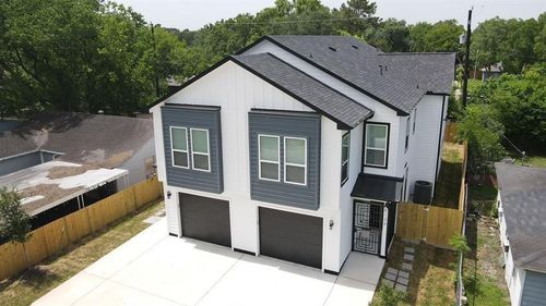 b-5126 Lyndhurst Dr, Houston, TX, 77033-2906 | Card Image