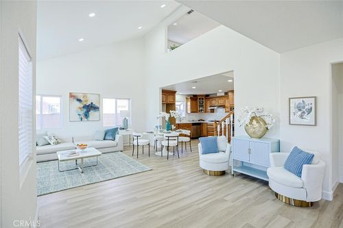 13104 Monroe St, Garden Grove, CA, 92844-1138 | Card Image