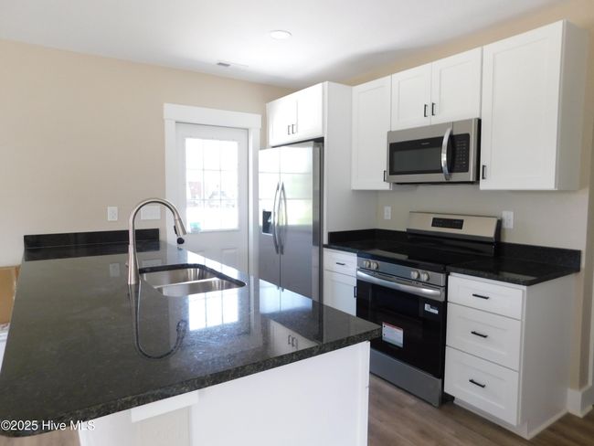 Similar Kitchen | Image 6