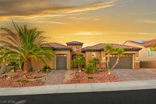 2948 Foxtail Creek Ave, Henderson, NV, 89052-7077 | Card Image