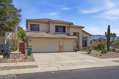 12884 N Pioneer Way, Oro Valley, AZ, 85755-1728 | Card Image