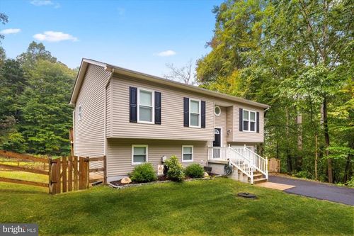 6234 Wheeler Dr, KING GEORGE, VA, 22485-7142 | Card Image