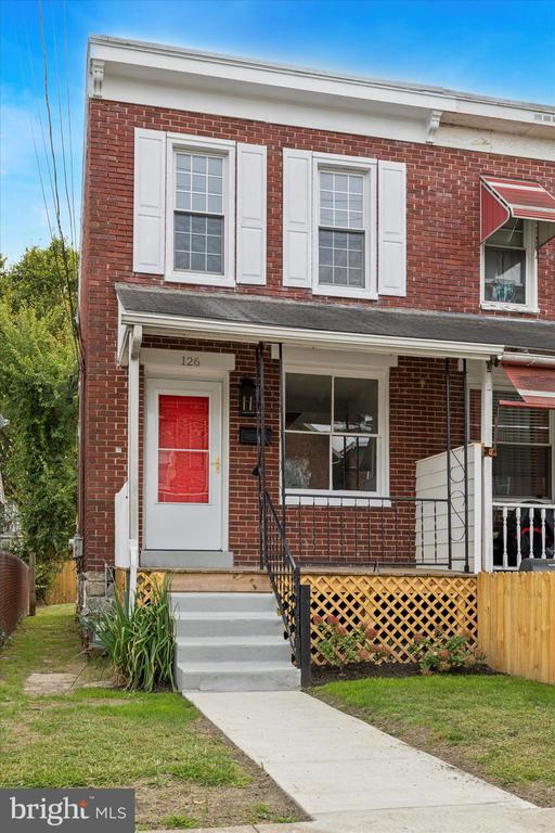 Washington Ave, Downingtown, PA 19335