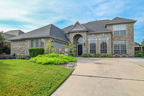2821 Meadow Green Dr, Flower Mound, TX, 75022-8423 | Card Image