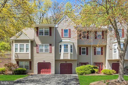 103 Pinehurst Dr, Washington, NJ, 07882-1594 | Card Image