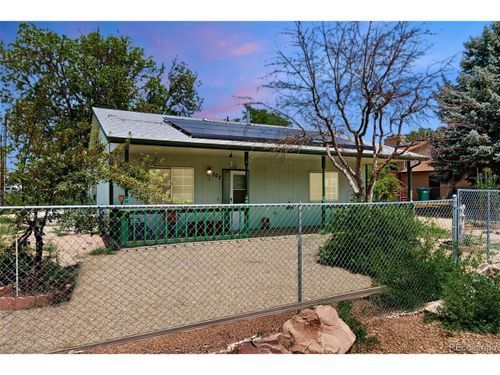 707 38th St, Evans, CO, 80620-2703 | Card Image