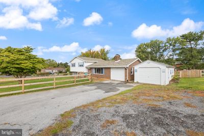 11900 Beavervale Road, House other with 5 bedrooms, 3 bathrooms and null parking in SMITHSBURG MD | Image 2