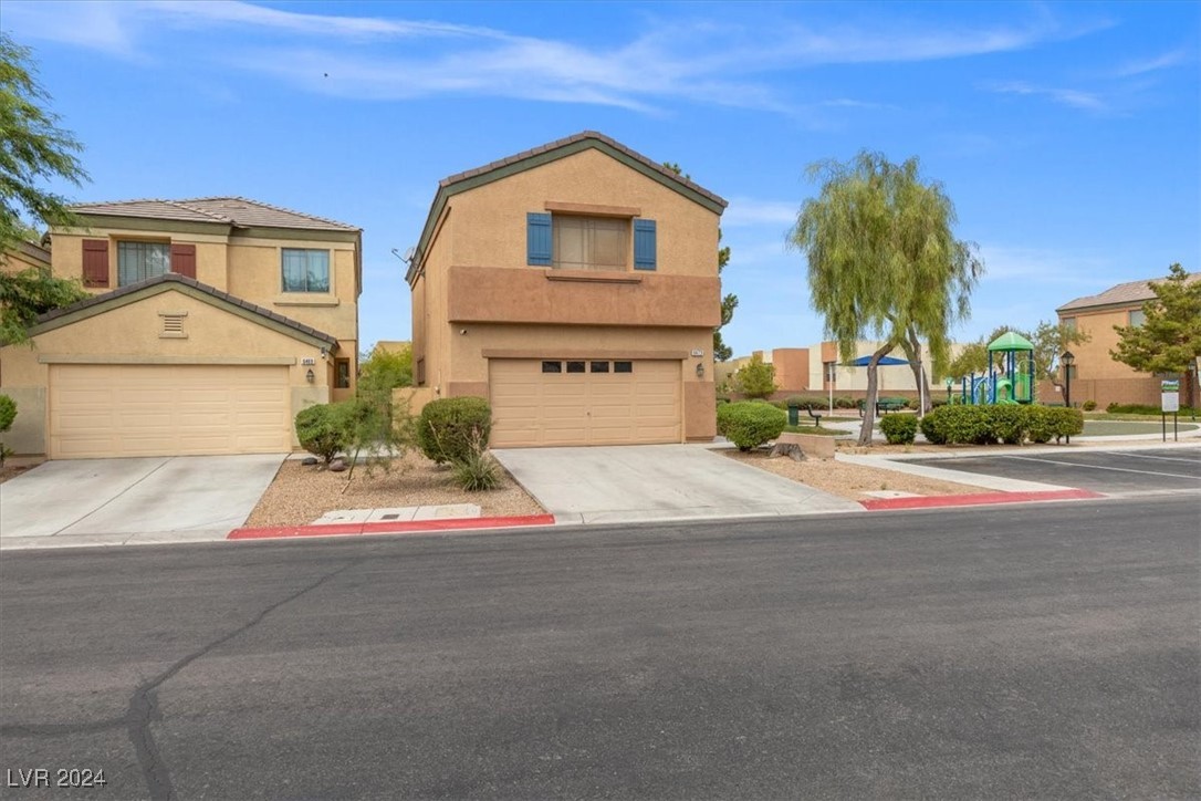 Raven Hall St, North Las Vegas, NV 89084