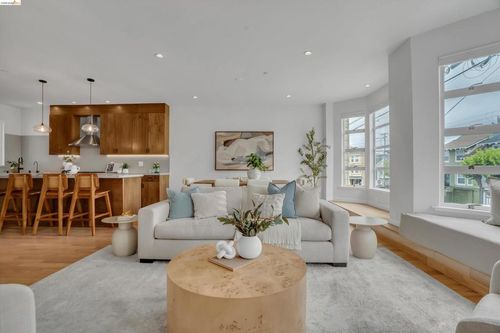 6118 California St, San Francisco, CA, 94121-2003 | Card Image