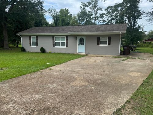 60027 Nabors Cir, Smithville, MS, 38870-9619 | Card Image