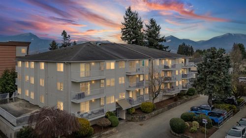 104-8934 Mary St, Chilliwack, BC, V2P4J3 | Card Image
