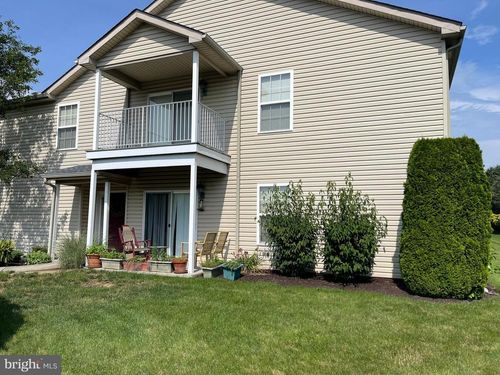 123 Cardinal Ln, HUMMELSTOWN, PA, 17036-8755 | Card Image