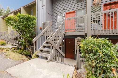 apt-37-500 N National Ave, Bremerton, WA, 98312-3589 | Card Image