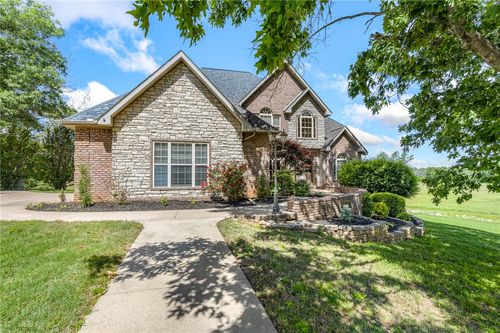 3323 Savannah Dr, Harrison, AR, 72601-9740 | Card Image
