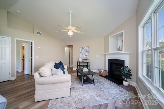 117 Morgan Trace Dr Sw, Townhouse with 3 bedrooms, 2 bathrooms and null parking in Valdese NC | Image 28