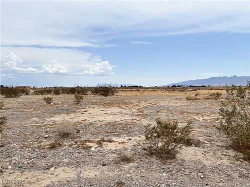 2521 E Bedrock Street, Pahrump, NV, 89048 | Card Image