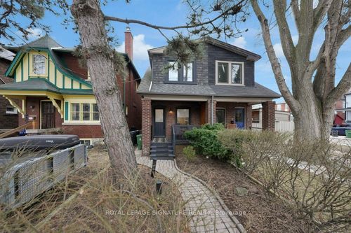 3 Martin Rd, Toronto, ON, M4S2V1 | Card Image