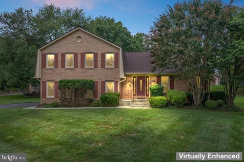 1950 Weybridge Ln, RESTON, VA, 20191-3622 | Card Image