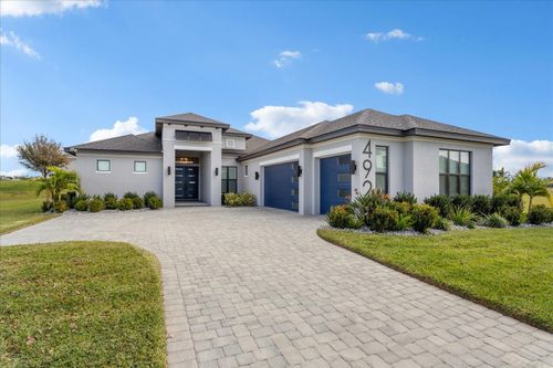 492 Adams View Ln, Auburndale, FL, 33823-6710 | Card Image
