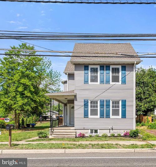 587 Main St, LUMBERTON, NJ, 08048-1122 | Card Image