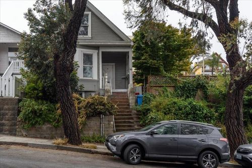 108 Cortland Ave, San Francisco, CA, 94110-5504 | Card Image