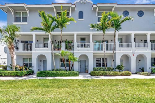 1271 Via De Fossi, Boynton Beach, FL, 33426-8243 | Card Image