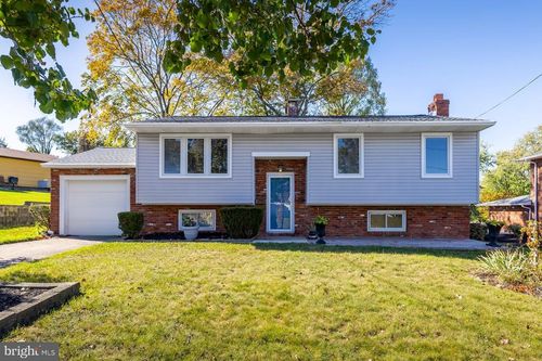 444 Temple Ave, WOODBURY HEIGHTS, NJ, 08097-1239 | Card Image