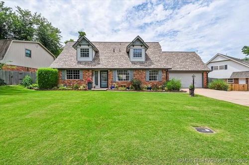 6310 72nd East Pl, Tulsa, OK, 74133-1117 | Card Image