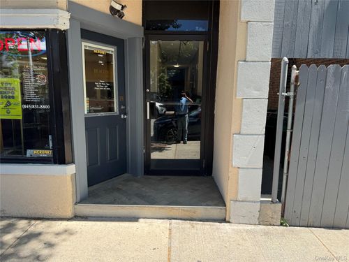 2-286 Main St, Beacon, NY, 12508-3062 | Card Image