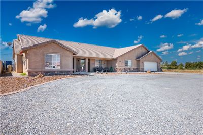 301 E Chevron Street, House other with 4 bedrooms, 3 bathrooms and null parking in Pahrump NV | Image 2