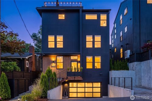 524 N 86th St, Seattle, WA, 98103-3723 | Card Image