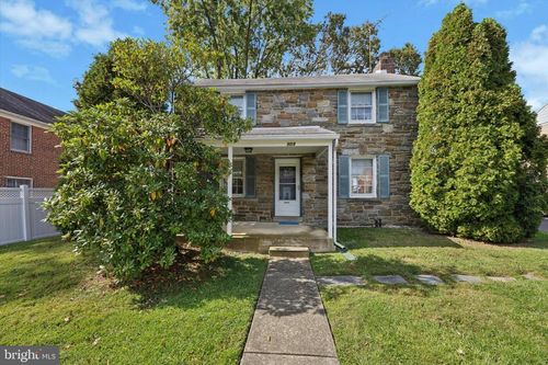 904 Harper Ave, DREXEL HILL, PA, 19026-1715 | Card Image