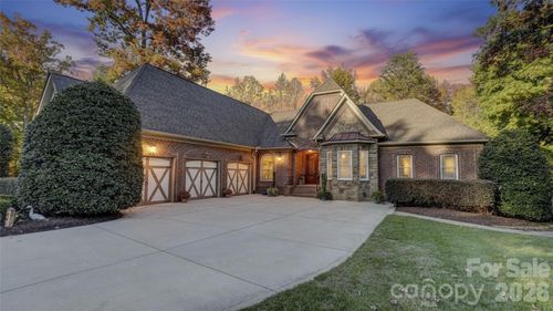 7727 Juniper Ln, Denver, NC, 28037-7675 | Card Image