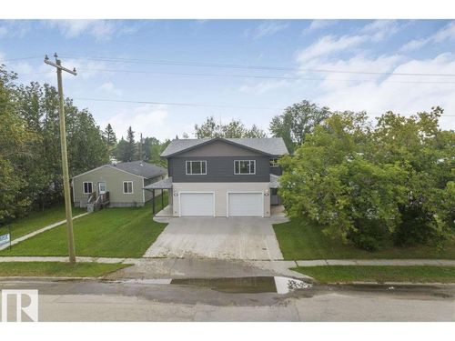 5265 52 St, Mayerthorpe, AB, T0E1N0 | Card Image