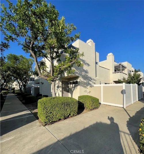 20284 E Arrow Hwy, Covina, CA, 91724-1139 | Card Image