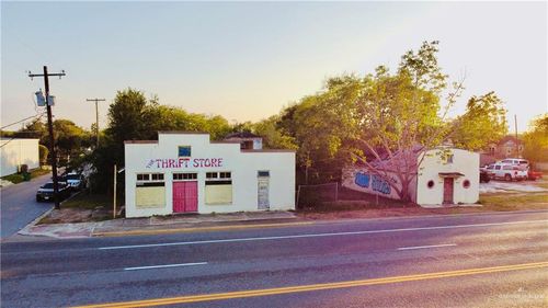 w-1202 W 2nd St, Mercedes, TX, 78570-2507 | Card Image