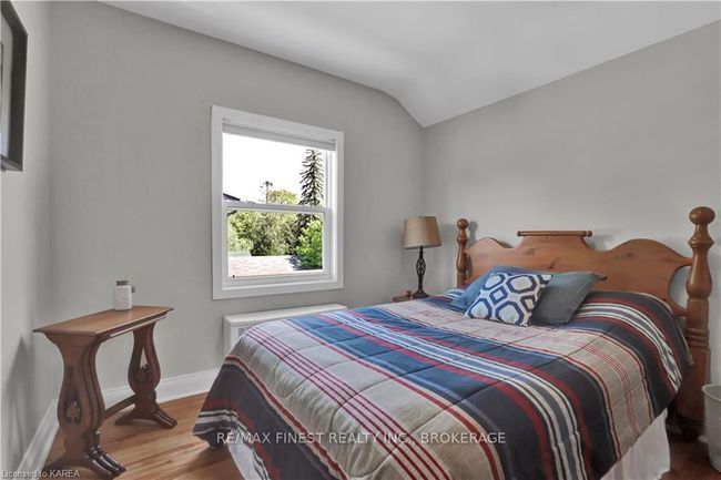 137 Hillendale Ave, House other with 3 bedrooms, 2 bathrooms and 5 parking in Kingston ON | Image 19